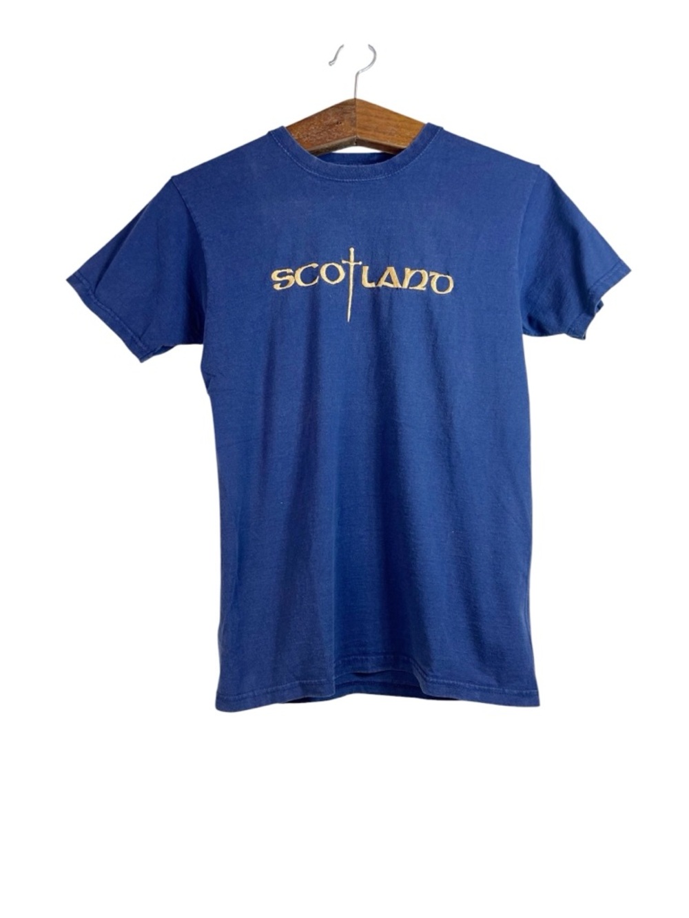 Vintage Scotland Navy Blue Gold Embroidered T-Shirt Size S Y2K Unisex